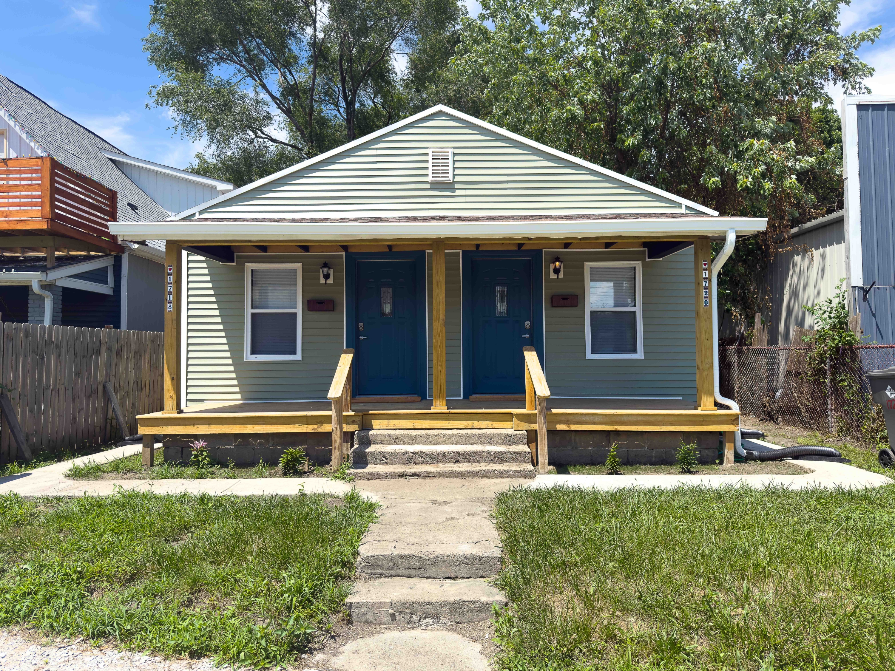 1718 Southeastern Avenue